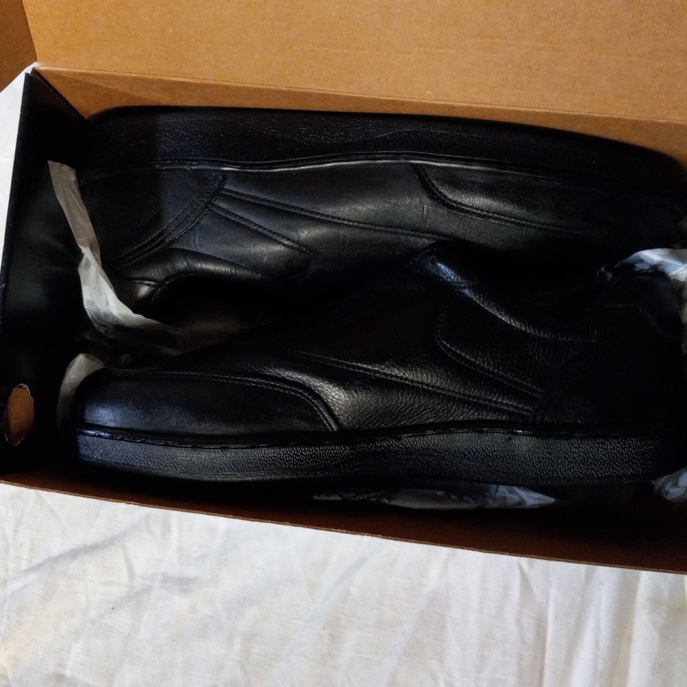 NWB Thorogood by Weinbrenner Men's Shoes